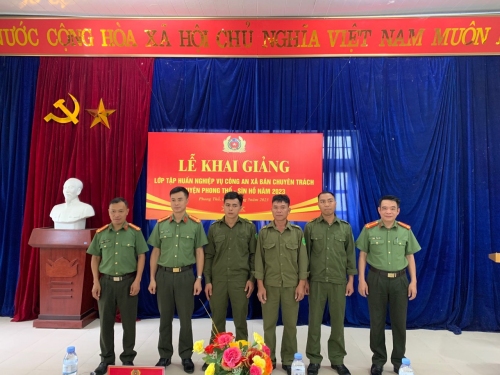 Khai giảng lớp bồi dưỡng, huấn luyện nghiệp vụ cho lực lượng Công an xã bán chuyên trách trên địa bàn huyện Phong Thổ và Sìn Hồ tỉnh Lai Châu năm 2023