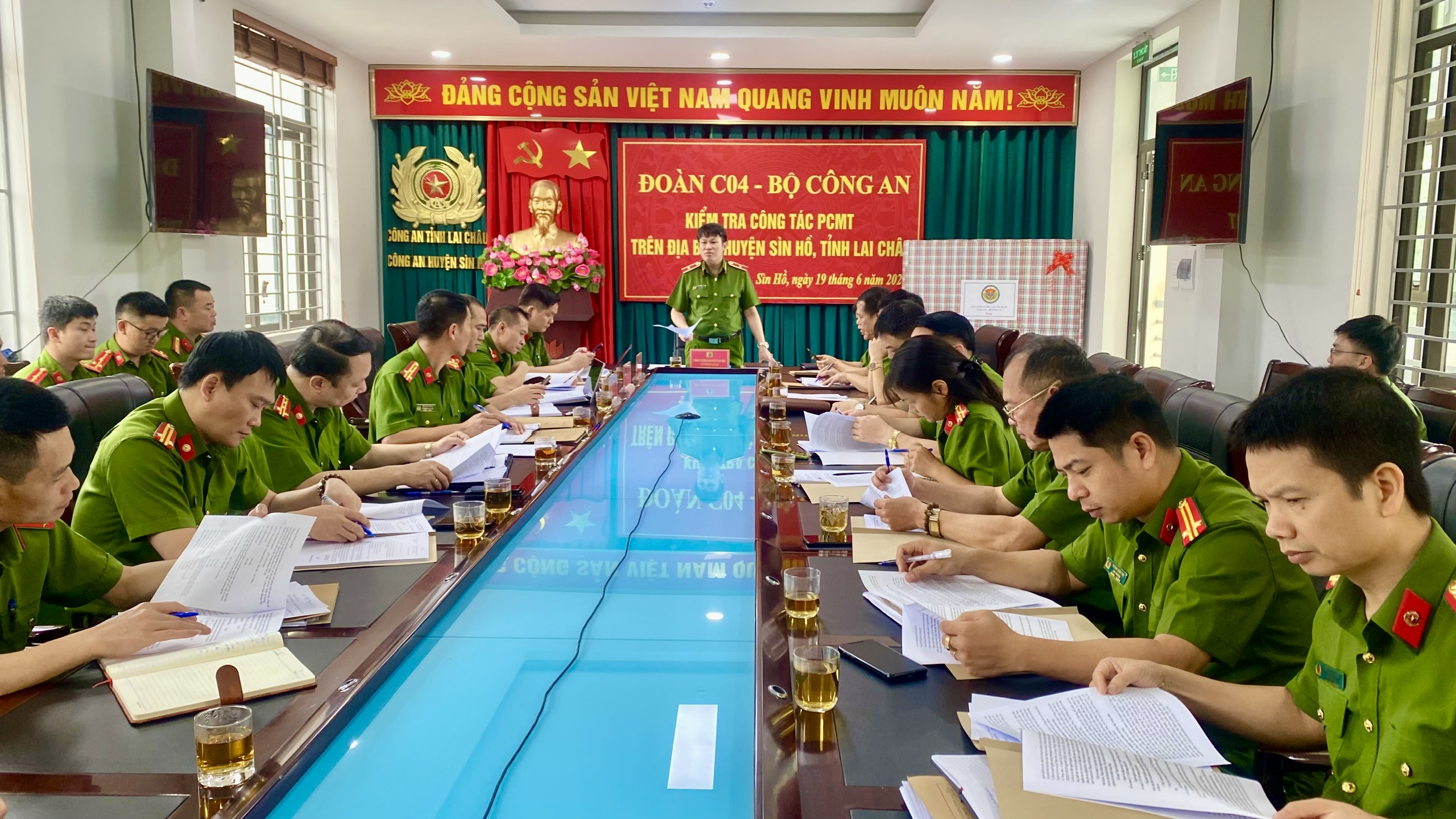 Thiếu tướng Nguyễn Văn Viện – Cục trưởng Cục Cảnh sát điều tra tội phạm về ma túy (Bộ Công an) kết luận buổi kiểm tra (2)