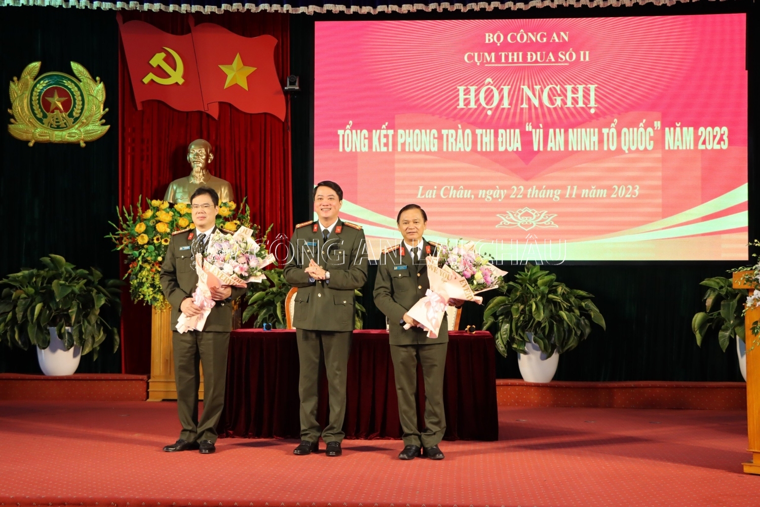 Công an tỉnh Lai Châu bàn giao đơn vị Cụm trưởng, Cụm phó cho Công an tỉnh Lạng Sơn, Cao Bằng