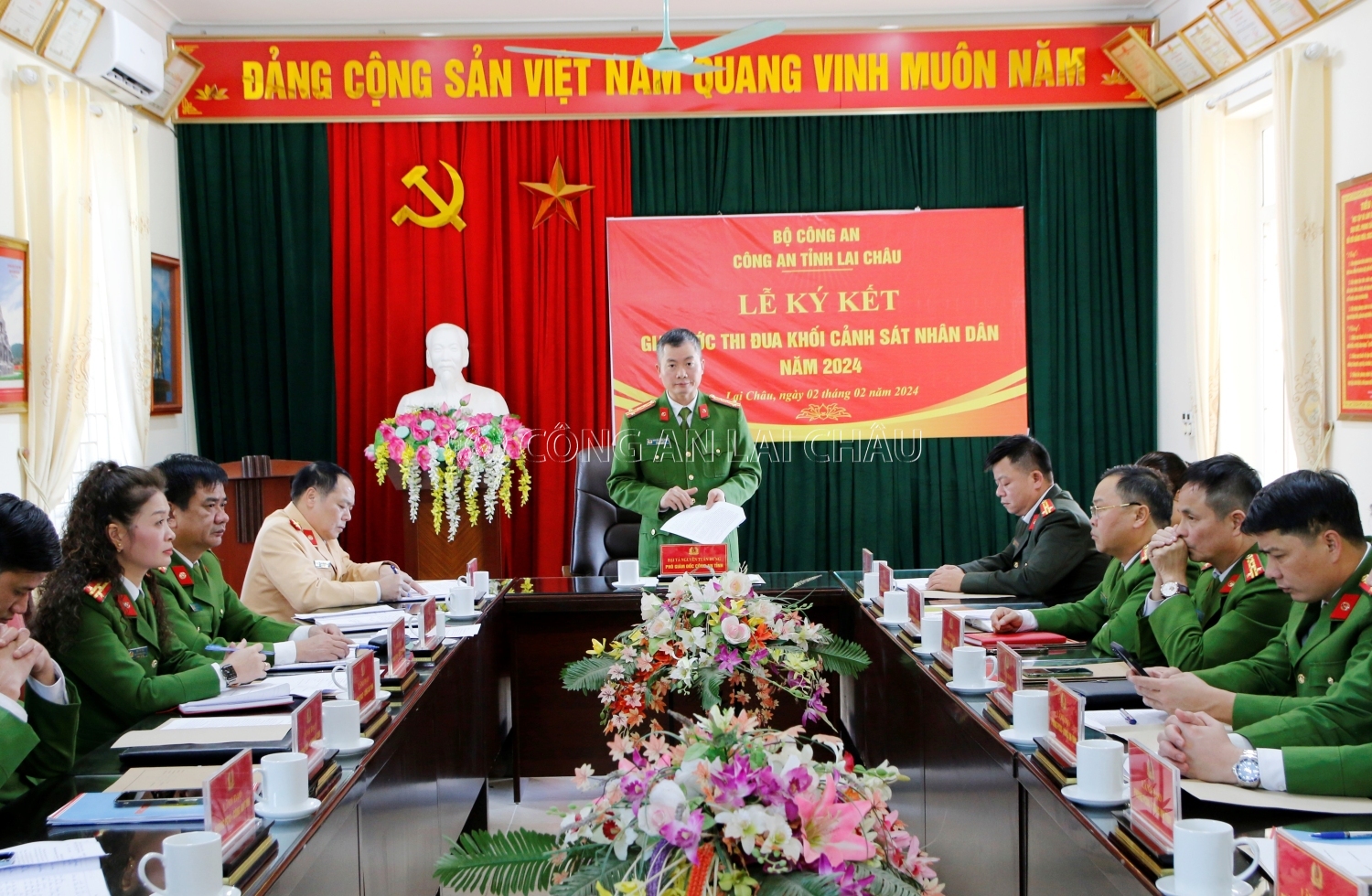 Đại tá Nguyễn Tuấn Hưng - Phó giám đốc Công an tỉnh phát biểu tại lễ ký kết