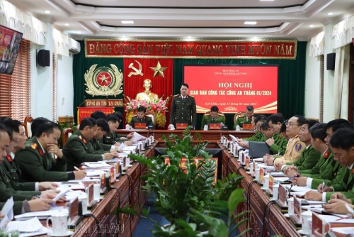 Đại tá Nguyễn Viết Giang   ủy viên BTV Tỉnh ủy, Giám đốc Công an tỉnh phát biểu kết luận tại Hội nghị