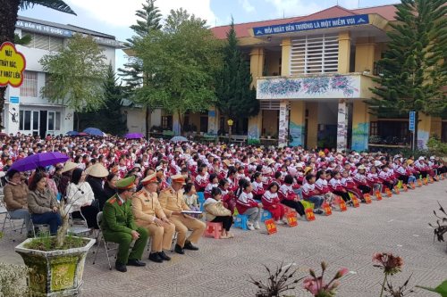 Sìn Hồ: Tăng cường tuyên truyền, bảo đảm ATGT dịp Tết Nguyên đán 2024