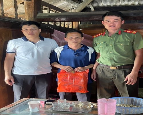 Tuyên truyền ổn định đời sống người dân hậu tái định cư
