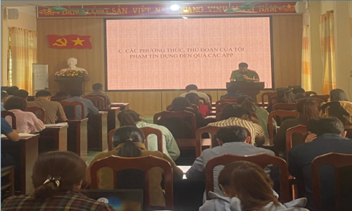 Sìn Hồ: Đẩy mạnh tuyên truyền trong phòng ngừa, đấu tranh với tội phạm “Tín dụng đen” trên các ứng dụng vay tiền