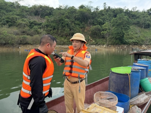 Ảnh: bảo đảm trật tự, an toàn giao thông