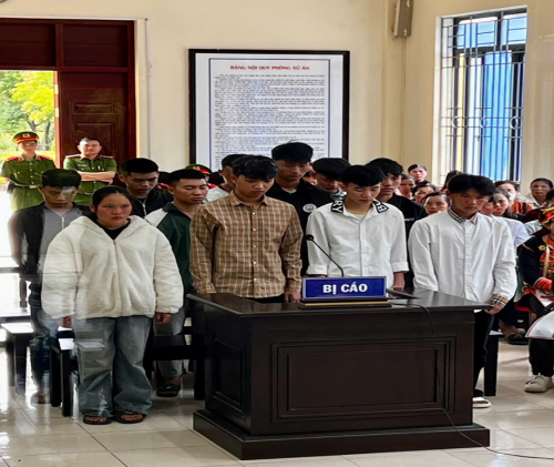 Xét xử nghiêm minh nhóm 11 bị cáo phạm tội "Giết người"