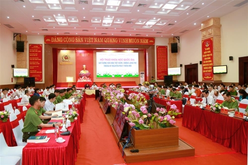 toan canh hoi thao