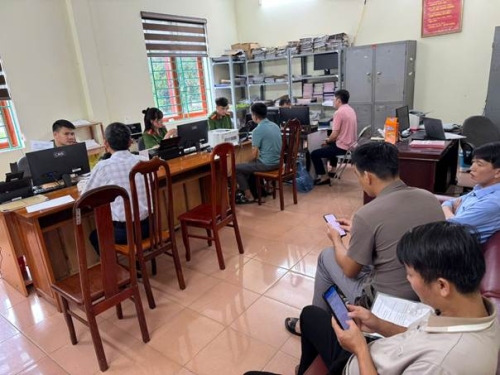 Đẩy mạnh giải quyết thủ tục hành chính trong lĩnh vực con dấu phục vụ mô hình chính quyền 2 cấp