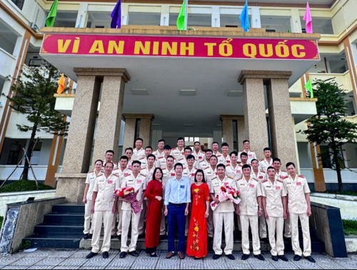 Đại hội lần thứ nhất Chi bộ Công an xã Sìn Hồ