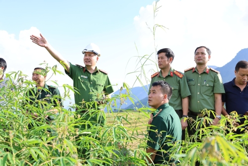 Đoàn công tác Công an tỉnh Lai Châu khảo sát vị trí xây dựng