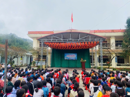 Quang cảnh buổi tuyên truyền