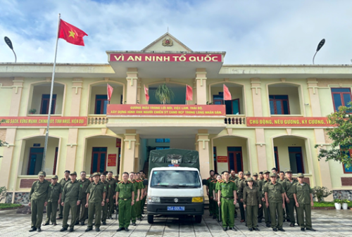 Công an phường Đoàn Kết quyết liệt ra quân cao điểm tấn công, trấn áp tội phạm
