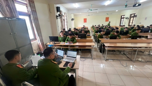 Công an tỉnh Lai Châu tổ chức tập huấn phần mềm điều tra hình sự và nghiệp vụ cơ bản Cảnh sát nhân dân