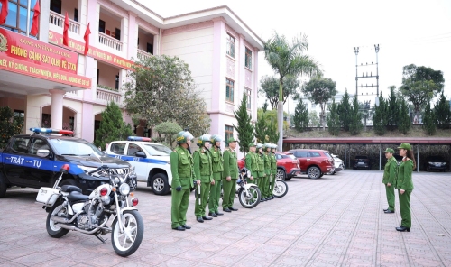 Ra quân tăng cường tuần tra, kiểm soát, giữ vững an ninh, trật tự trên địa bàn trước, trong và sau Tết