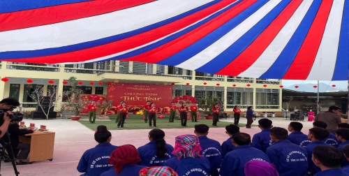 (Chương trình giao lưu nghệ thuật “Thức tỉnh” tại Cơ sở cai nghiện ma túy tỉnh Lai Châu)