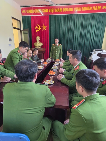 Toàn cảnh buổi làm việc