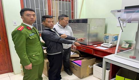 Công an xã Khun Há bắt quả tang đối tượng tàng trữ trái phép chất ma túy