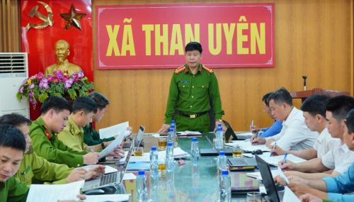 Toàn cảnh buổi làm việc