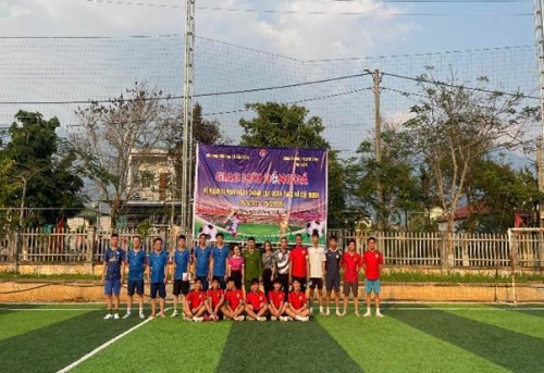 Công an xã Tân Uyên: Giao lưu bóng đá thắt chặt tình đoàn kết quân - dân