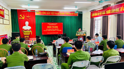 Cụm thi đua số 4 - Công an tỉnh Lai Châu: Quyết tâm bảo đảm an ninh cơ sở qua giao ước thi đua năm 2026