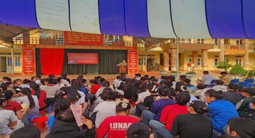 Quang cảnh buổi tuyên truyền