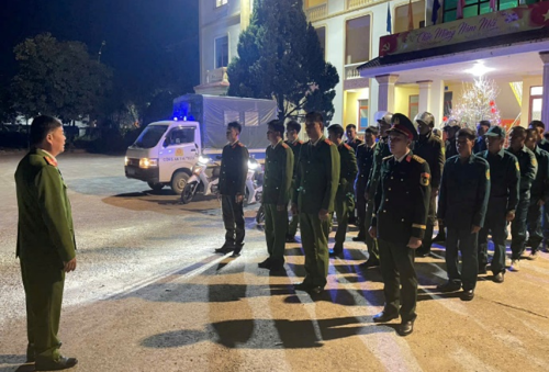 Lực lượng Công an xã Bình Lư tổ chức tuần tra ban đêm