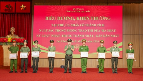 Kịp thời biểu dương các điển hình trong phong trào thi đua và công tác huấn luyện, thi đấu