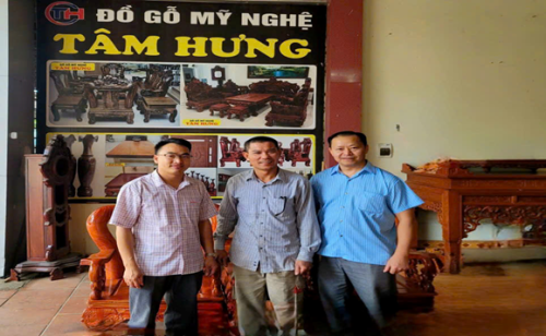 Lãnh đạo, CBCS phòng An ninh nội địa gặp gỡ, tranh thủ ông Vũ Văn Dương doanh nhân, trí thức trong tôn giáo