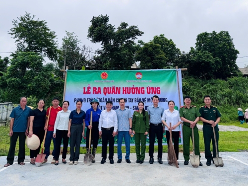 Tuổi trẻ Công an xã Mường Mô – Hưởng ứng phong trào toàn dân chung tay bảo vệ môi trường, vì một Việt Nam xanh – sạch – đẹp