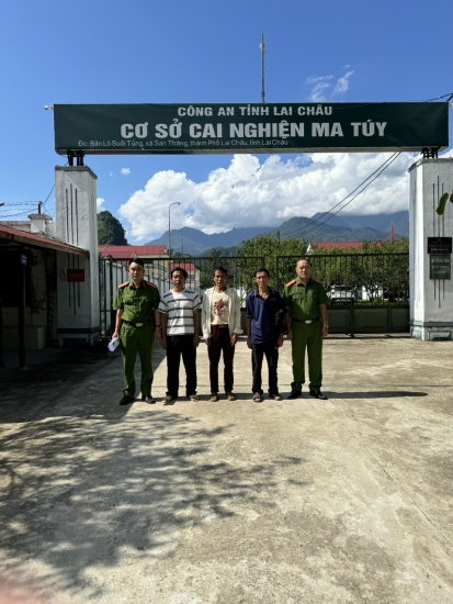 Công an xã Sin Suối Hồ quyết liệt trong công tác lập hồ sơ, đưa đối tượng đi cai nghiện bắt buộc để làm sạch địa bàn