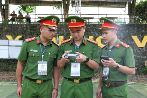 Công an Lai Châu làm chủ công nghệ máy bay không người lái phục vụ phòng, chống tội phạm