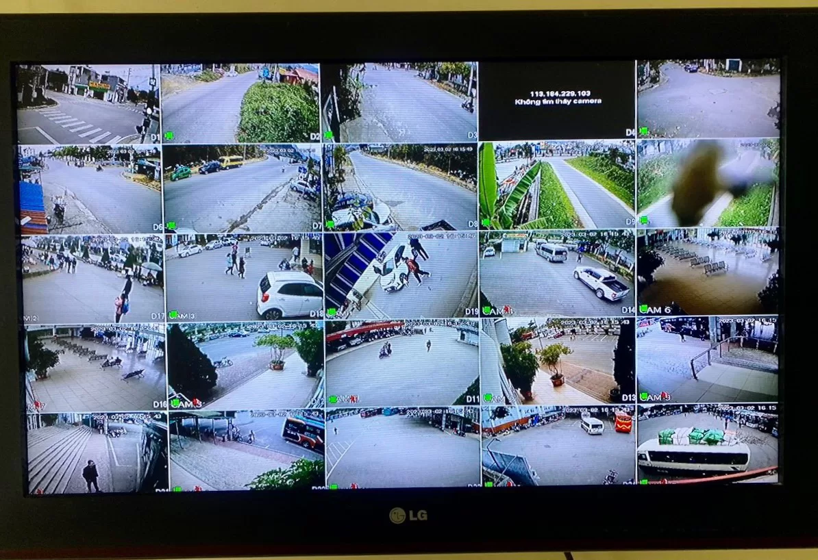 83a44dccf376292870672