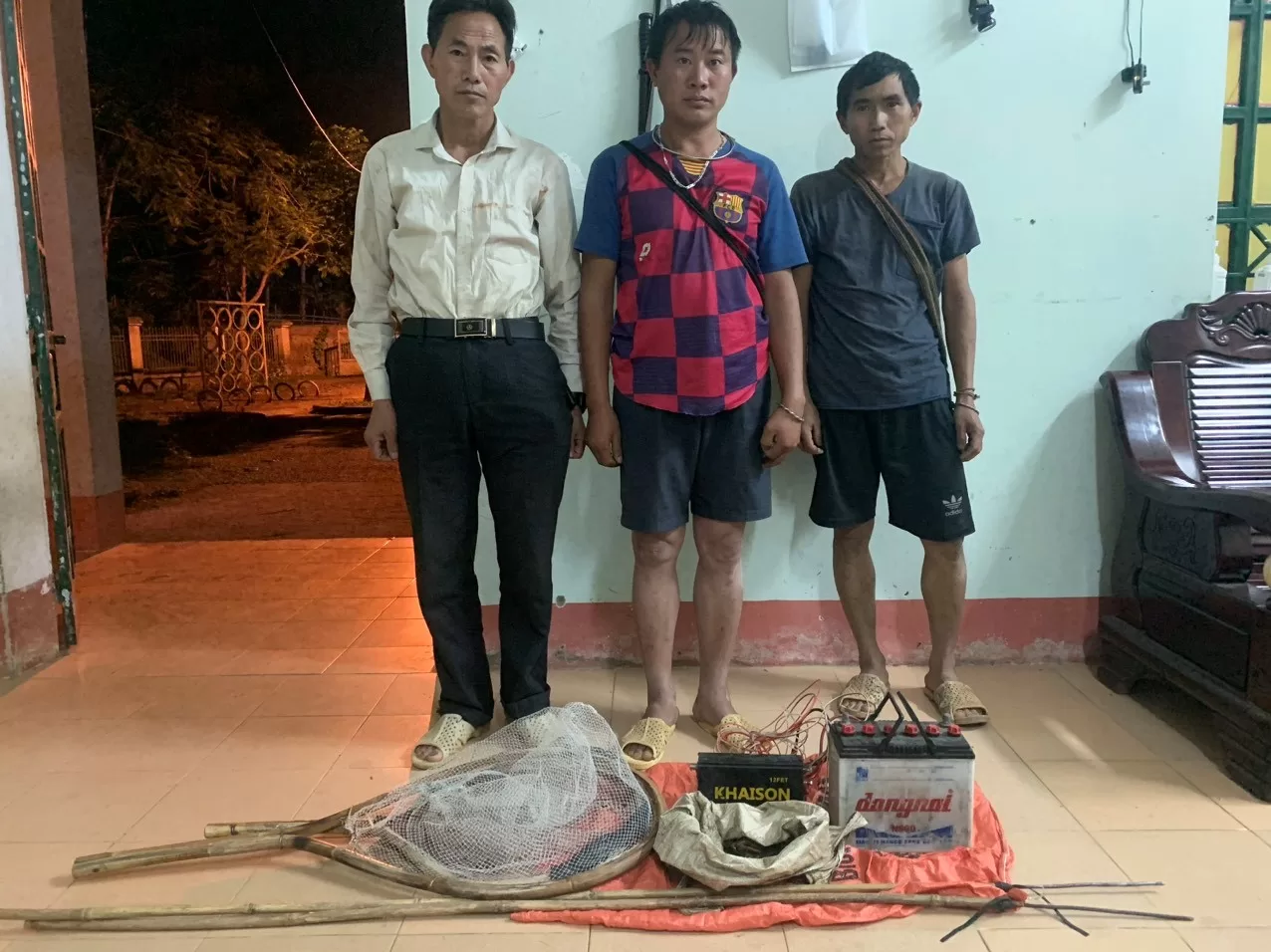 Kịp thời ngăn chặn hành vi hủy hoại môi trường bằng xung kích điện!
