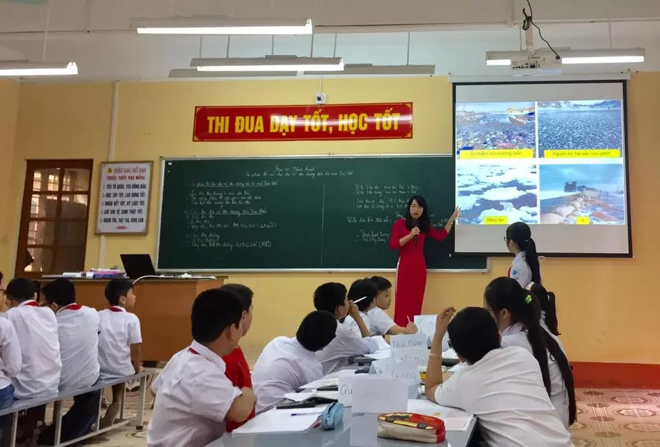Nâng cao cảnh giác cách mạng, đấu tranh với những luận điệu xuyên tạc trên lĩnh vực giáo dục và đào tạo nước ta hiện nay