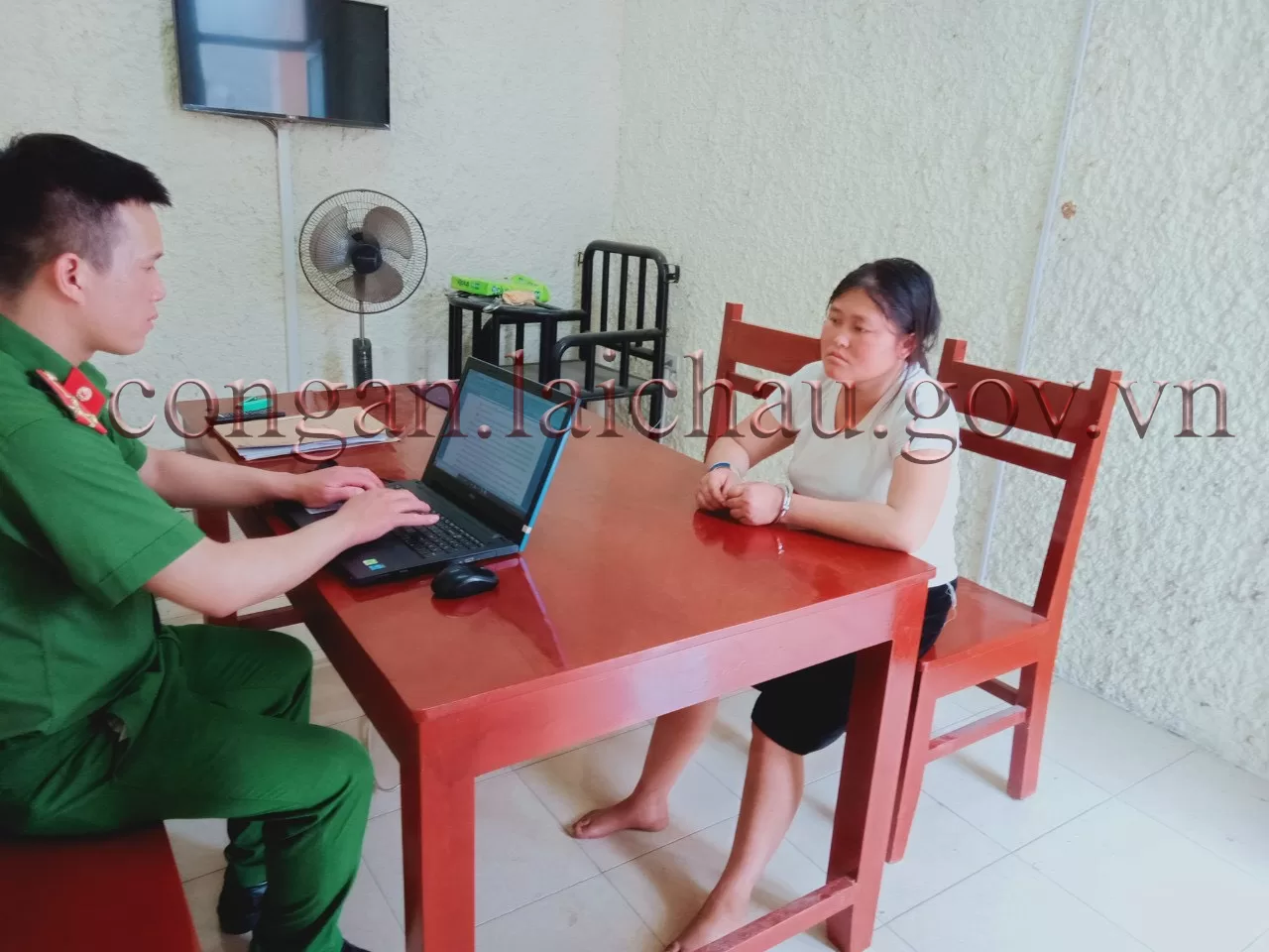 CAH Tân Uyên khởi tố 01 bị can chống người thi hành công vụ