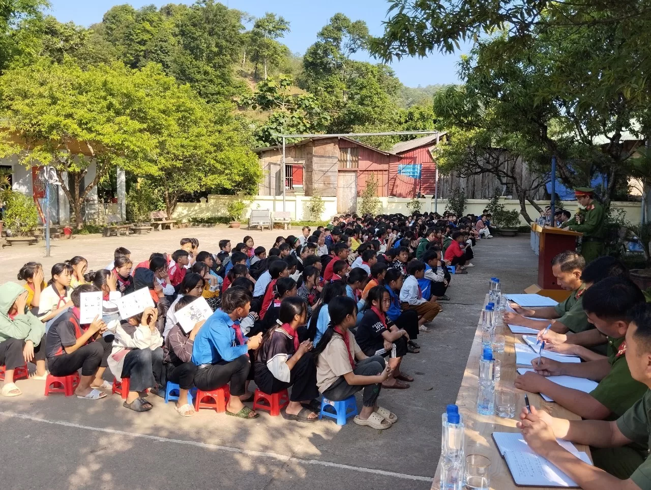 Lễ ra mắt mô hình