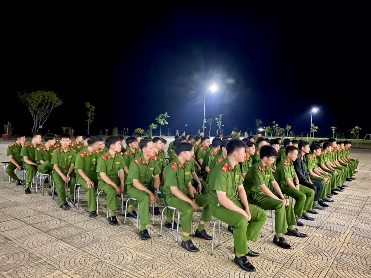 Tổ chức sinh hoạt đoàn thanh niên và chào đón chiến sĩ nghĩa vụ mới