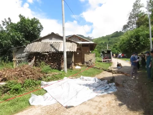 Vì tranh chấp đất, dùng dao đâm tử vong em trai ruột