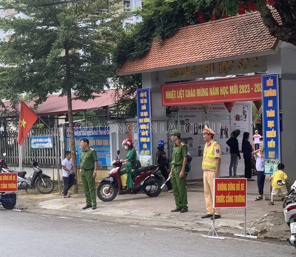 Đảm bảo ANTT, TTATGT kỷ niệm 78 năm ngày Quốc Khánh 02/9 và lễ khai giảng năm học mới 2023 - 2024