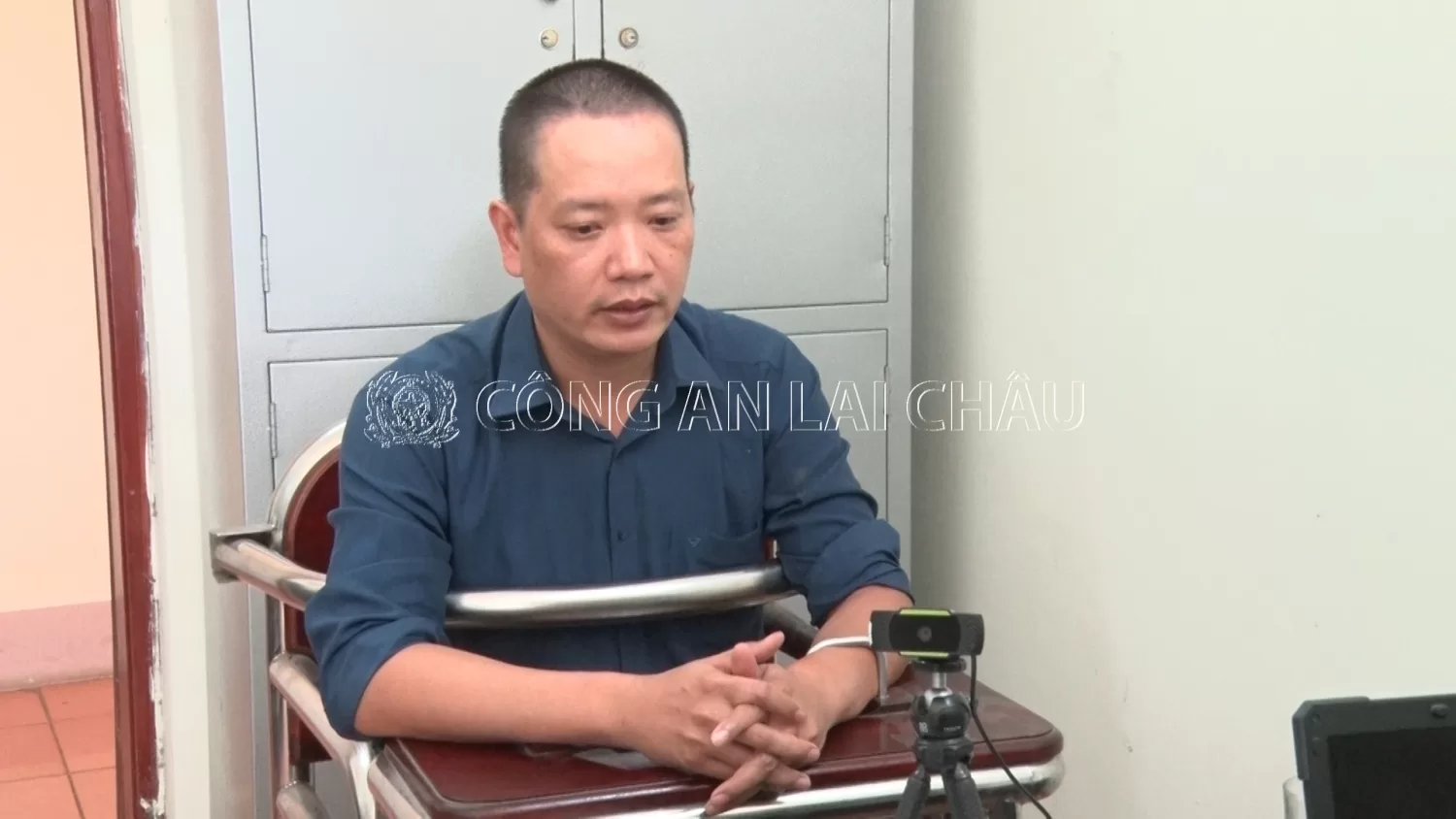 Đối tượng Quàng Huy Hà tại cơ quan Cảnh sát điều tra