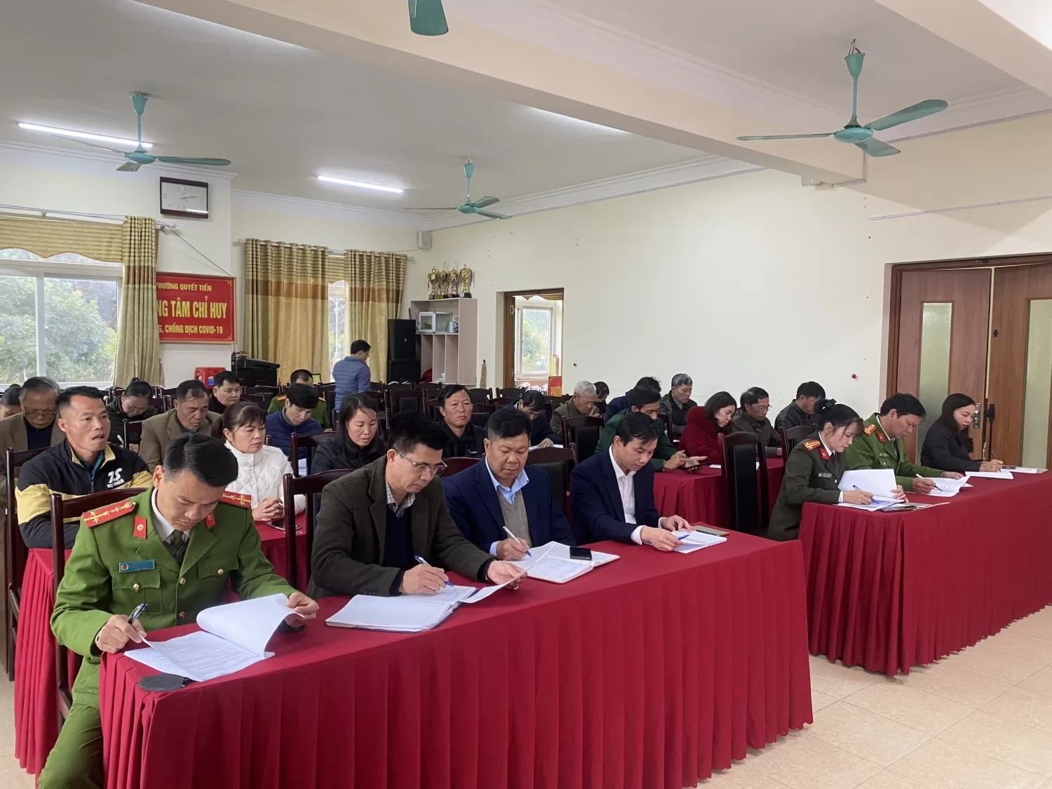 Lễ ra mắt mô hình “Camera an ninh” bảo đảm ANTT trên địa bàn phường Quyết Tiến