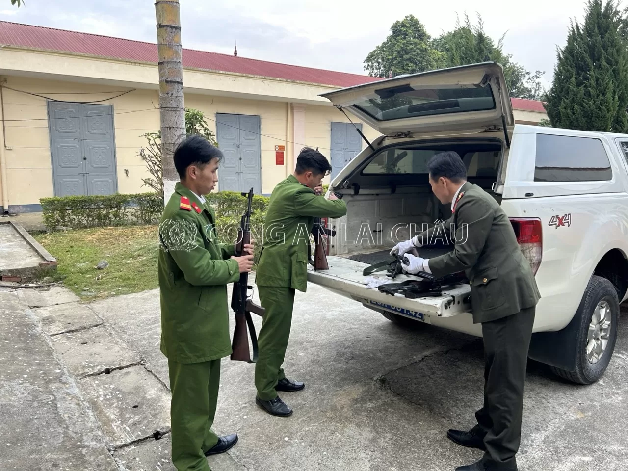 CBCS Phòng hậu cần thực hiện nhiệm vụ cấp, trang bị vũ khí, vật tư, CCHT, phương tiện cho các đơn vị