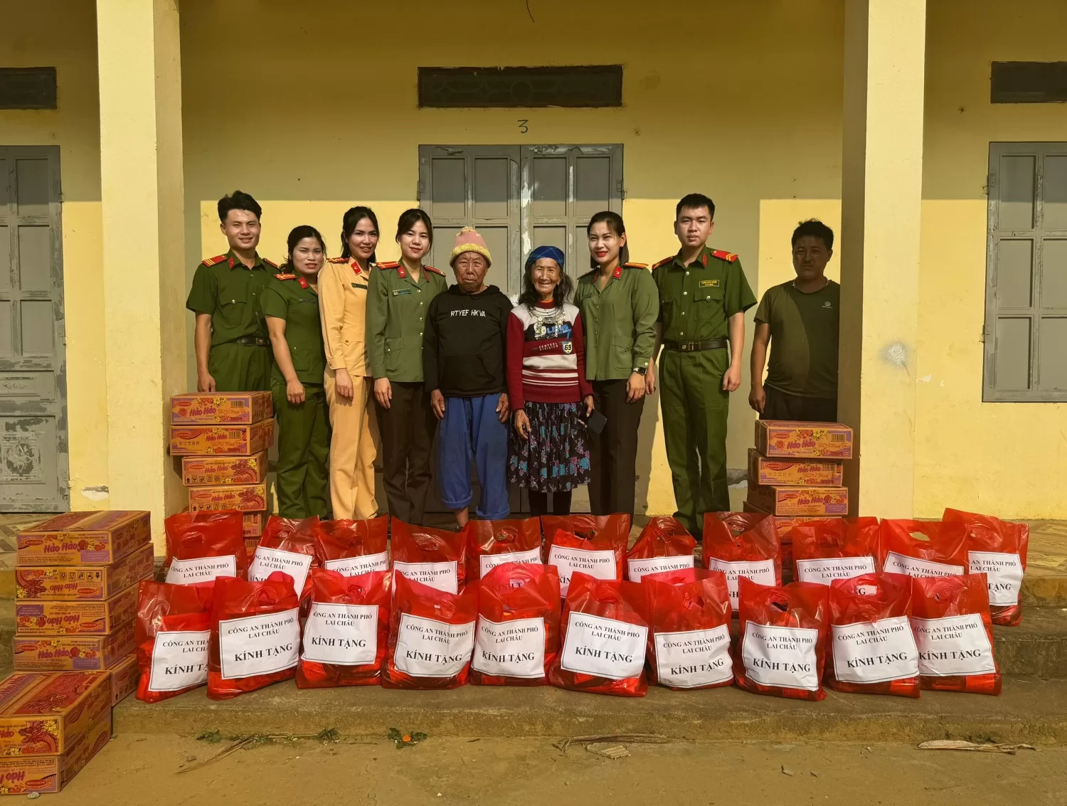 Chung tay vì người nghèo – không để ai bị bỏ lại phía sau bằng những hành động cụ thể, thiết thực