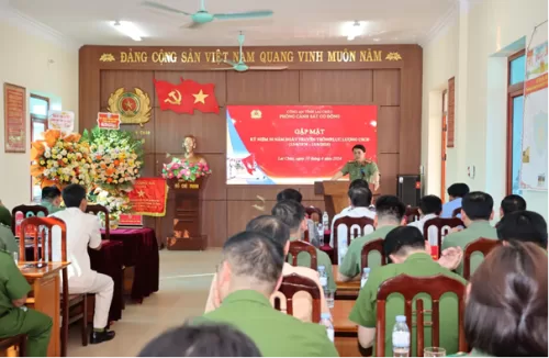 Chuỗi các hoạt động chào mừng 50 năm Ngày truyền thống của lực lượng Cảnh sát cơ động