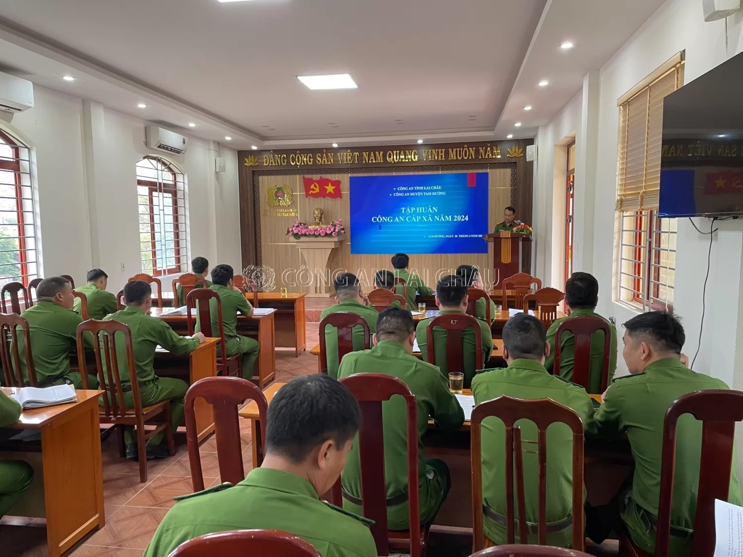 Tập huấn công tác tiếp nhận, giải quyết tin báo, tố giác tội phạm cho lực lượng Công an cấp xã năm 2024