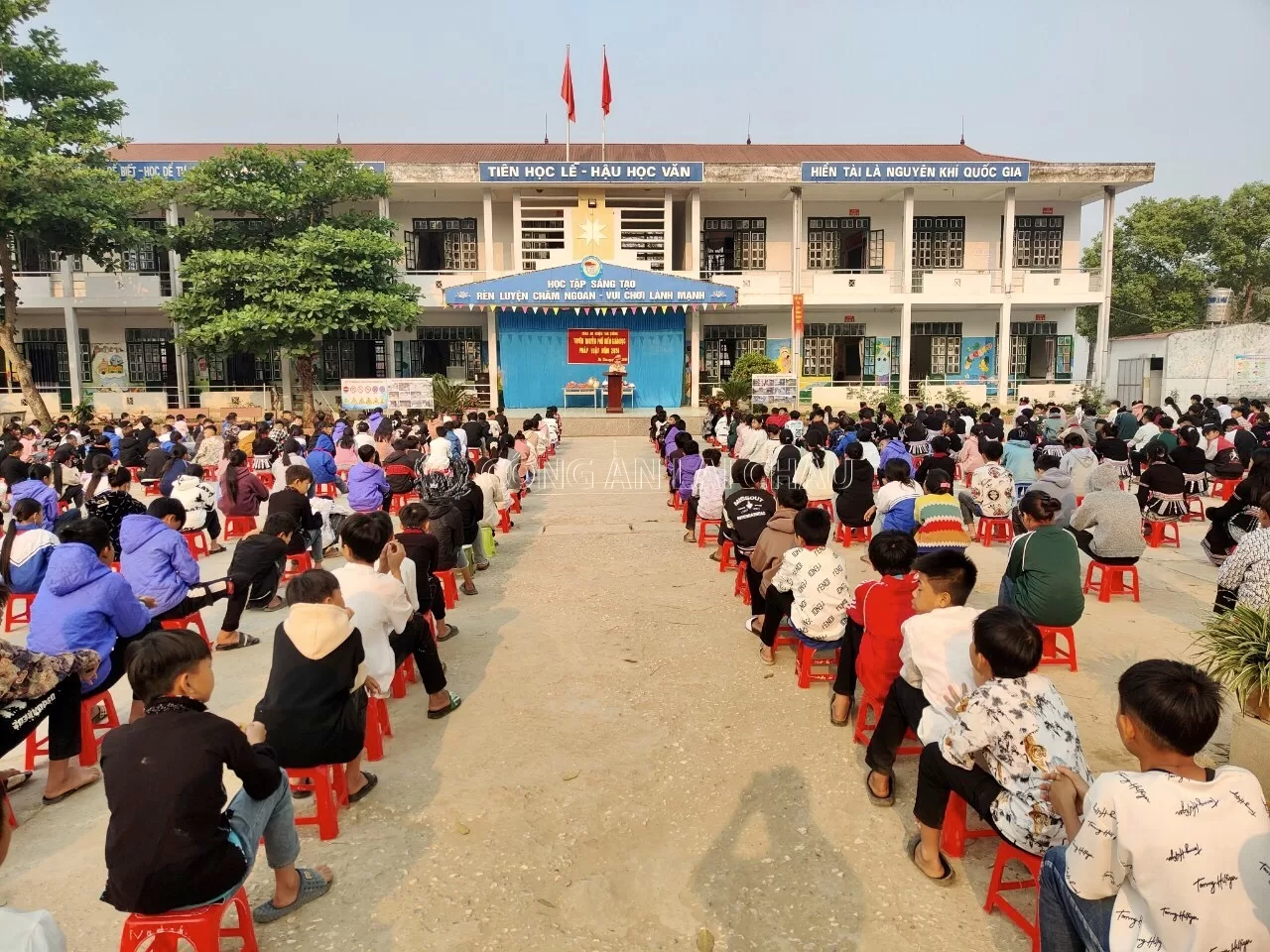 Quang cảnh buổi tuyên truyền