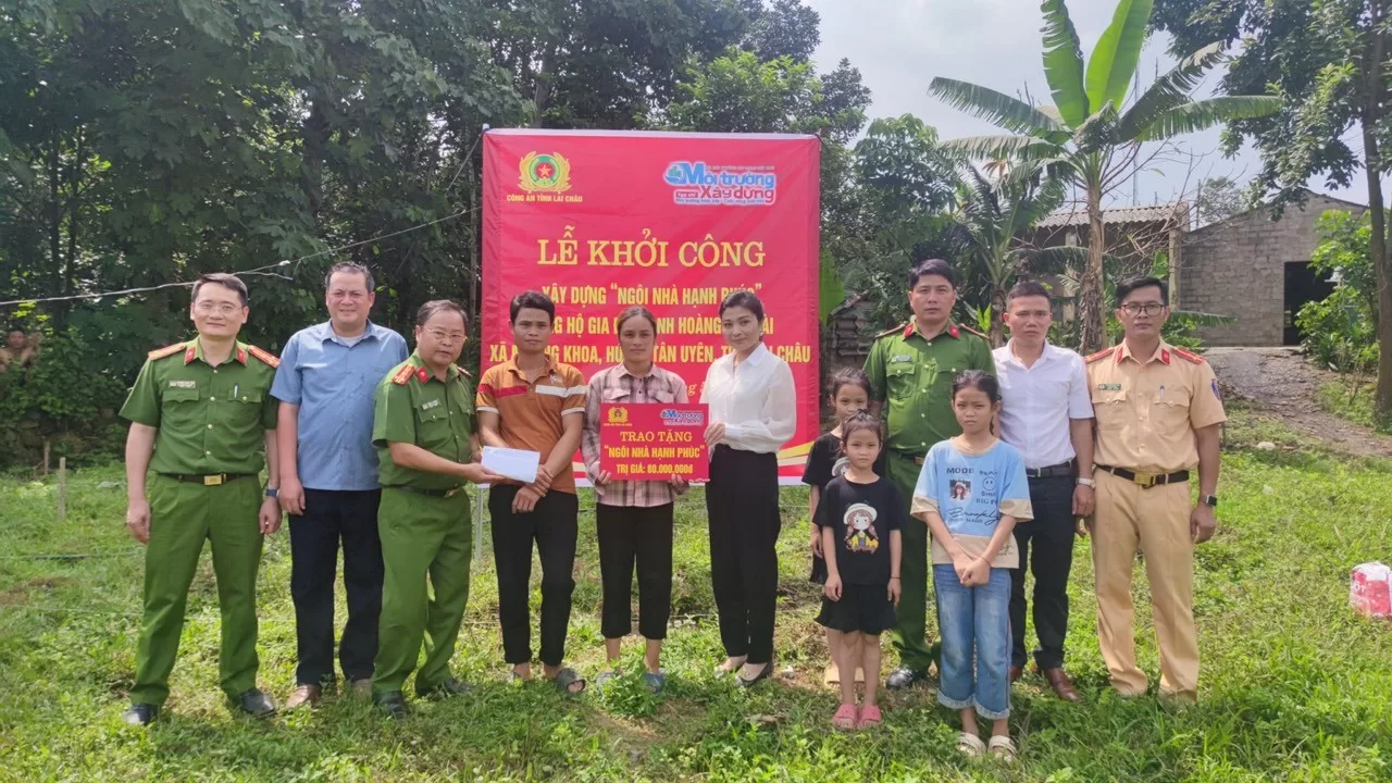 Hoạt động thiện nguyện hỗ trợ hộ nghèo nhân dịp sinh nhật bác