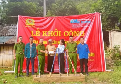 Hoạt động thiết thực chào mừng kỷ niệm 62 năm Ngày truyền thống lực lượng CSND