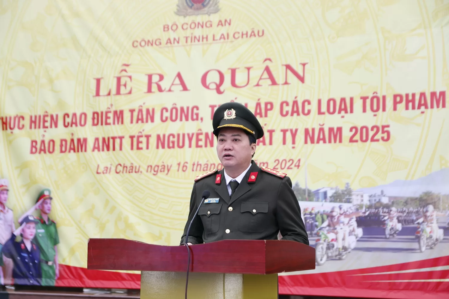 Đại tá Nguyễn Viết Giang phát biểu chỉ đạo tại buổi lễ