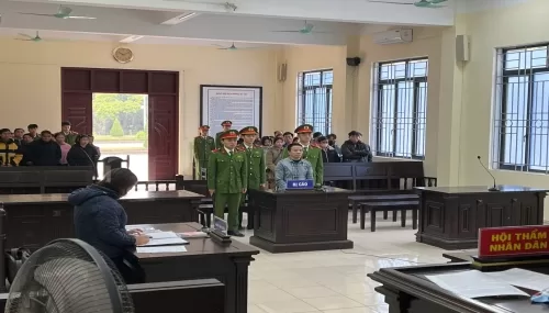 Phiên tòa xét xử vụ án mua bán trái phép chất ma túy